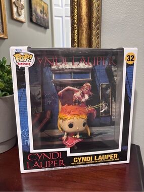 Funko Pop! Albums #32 Cyndi Lauper Vinyl Figure